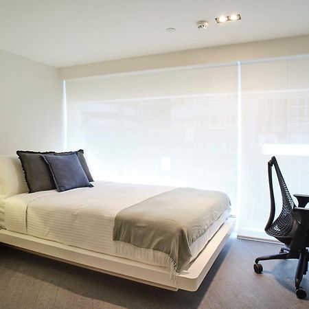 V Causeway Bay Aparthotel Hongkong Exteriör bild