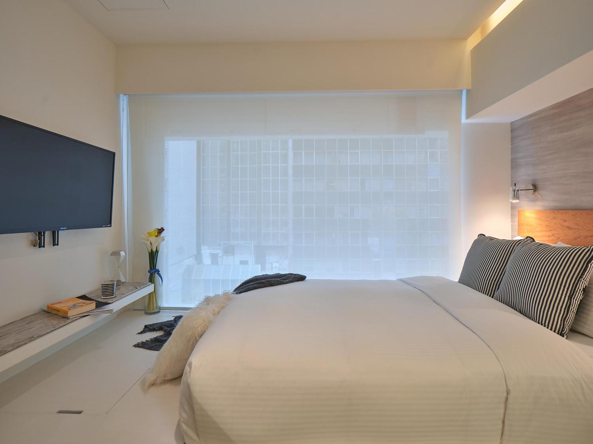 V Causeway Bay Aparthotel Hongkong Exteriör bild