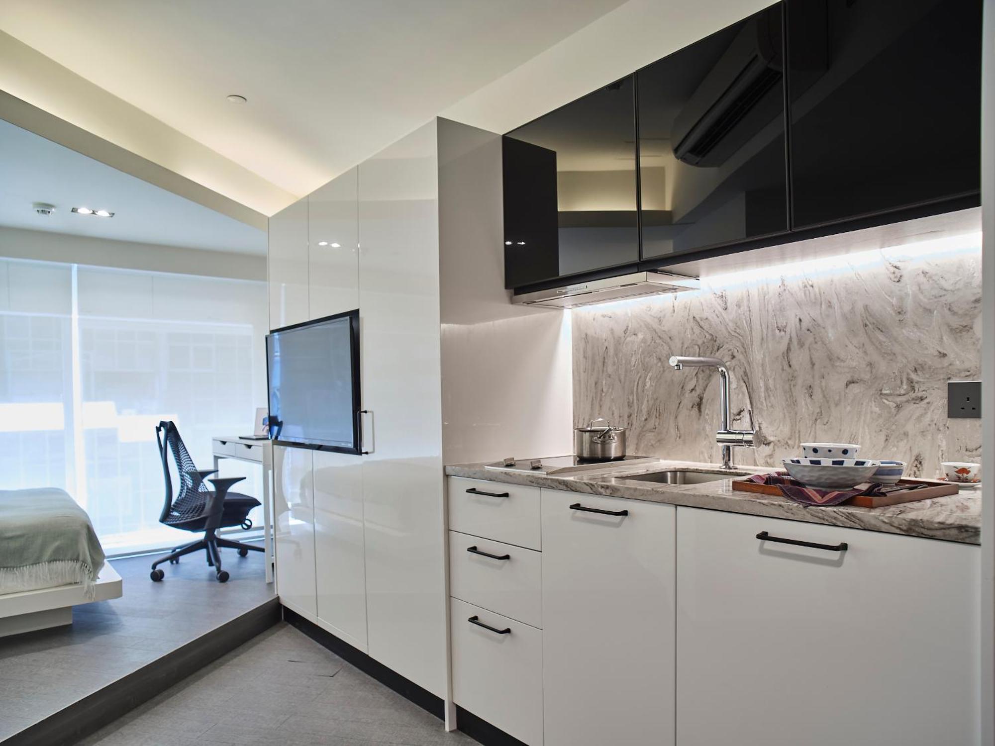 V Causeway Bay Aparthotel Hongkong Exteriör bild